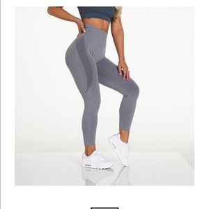 Women’s active leggings